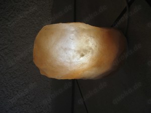 Rosenquarz Leuchte 2,5 kg, Salz Leuchte Salzlampe Salzsteinlampe Kristall Lampe, incl. Leuchtmittel  Bild 1