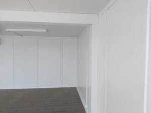Wohncontainer, Gartenhaus, Verkaufslokal 9x3m Bild 3