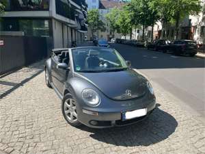 Volkswagen New Beetle Bild 1