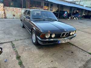 BMW 735 i Bild 2