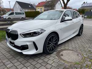 BMW 118 118d Aut. M Sport Werksgarantie 10/2025 Bild 1