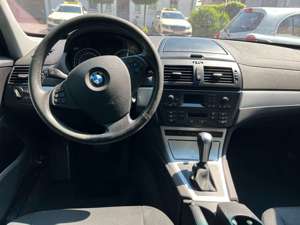 BMW X3 3.0d Bild 5