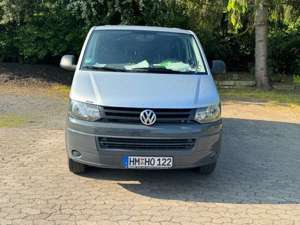 Volkswagen T5 Transporter 9 Sitzer  ATM: 270.000 km Bild 1