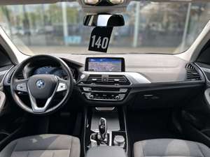 BMW X3 xDrive20d Advantage DAB WLAN Shz PDC Klima Bild 3