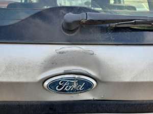 Ford Fiesta mit Halbautomatik Bild 3