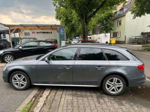 Audi A4 Avant 2.0-S Line-Automatik-Navi-Tüv Neu Bild 2