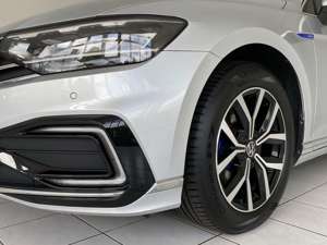 Volkswagen Passat Variant Plug-In-Hybrid GTE LED-Licht Kamera 17" Shzg Navi Bild 3