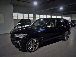 BMW X5 M d JET BLACK ACC PANO SKY MASSAGE STHZ SITZ Bild 1