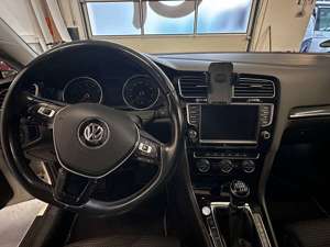 Volkswagen Golf VW Golf 7 1.4 TSI Vollaus. Standheizung usw. Bild 2