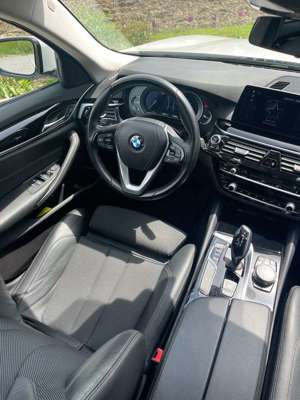 BMW 520 520d Efficient Dynamics Edition Aut. Sport Line Bild 5