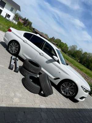 BMW 520 520d Efficient Dynamics Edition Aut. Sport Line Bild 1