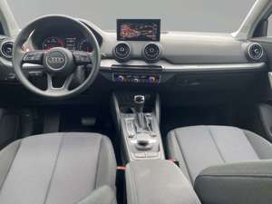 Audi Q2 30 TDI advanced AHK Nav LED Klima SHZ Bild 5