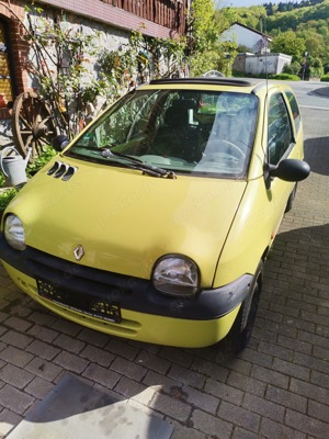 Renault Twingo ohne TüV Bild 2