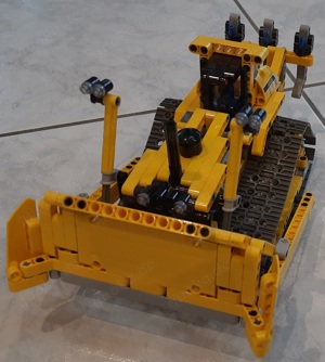 Lego-Technic Bulldozer Grabenbagger 42028, 2 in 1 Modell, wie neu Bild 3