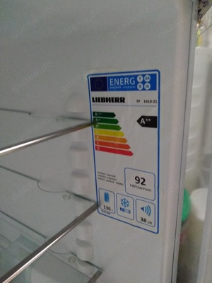 Liebherr Kühlschrank TP1410-21, Energieeffizienzklasse A++, Tischmodell Bild 4