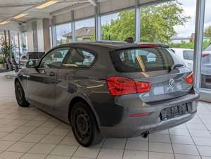 BMW 116 i 5-Sitzer Schalter Klima Metallic Bild 5