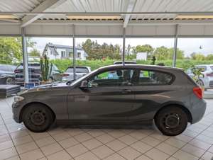 BMW 116 i 5-Sitzer Schalter Klima Metallic Bild 4