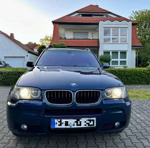 BMW X3 3.0d Automatik M57 218ps M Paket AHK Bild 2