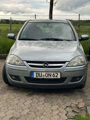 Opel Corsa 1.4 16V Bild 3