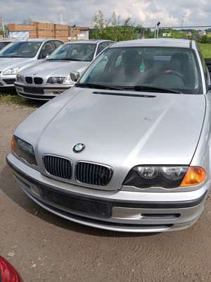 BMW 318 318i Bild 1