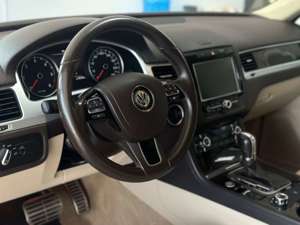 Volkswagen Touareg Bild 4
