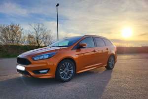 Ford Focus Ford Focus Tunier 1.5 ST-Line Navi Sitzhzg. PDC