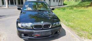 BMW 330 xi VOLLAUSTSTG. M-Paket Leder NAVI AHK Bild 2