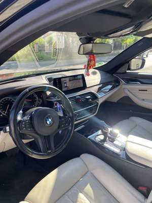 BMW 540 540i xDrive Aut. Sport Line umbau auf M paket Bild 5