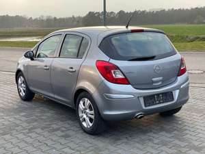 Opel Corsa D Innovation 1.2 Benzin Klimaanlage Bild 3