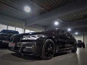 BMW 750 XD M-SPORTPAKET JET BLACK ACC SHD VOLL SOFTCL Bild 5