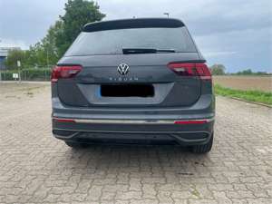 Volkswagen Tiguan Move AHK,Panorama,Standheizung,IQ LIGHT Bild 2