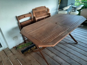 Tisch und Stühle für Garten zu verkaufen Bild 1