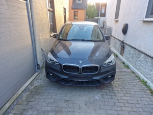 BMW 2Er Grand tuorer  2.0 Diesel Bild 6