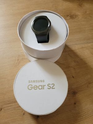 Samsung Gear S 2 (SM - R720)