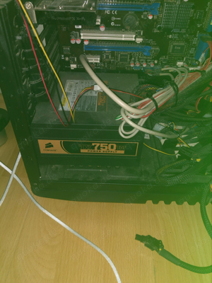 AMD Phenom 2 X4 750 W TX POWER supplies FX sound and Cooler Master case gtx gpu mit Staubfilter Bild 1