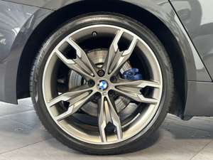 BMW 550 Touring xDrive NAV+LED+ACC+PANO+20ZOLL+HUD Bild 3