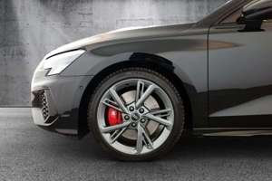 Audi S3 TFSI S tronic quattro Sportback PANO NAV KAM Bild 4