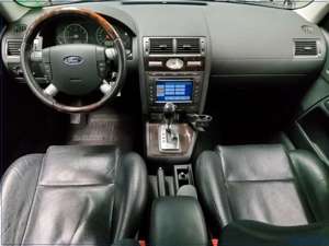 Ford Mondeo 2.5 Ghia Leder Navi Shz Bild 5