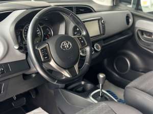 Toyota Yaris Comfort Automatik *KAM*AHK Bild 5