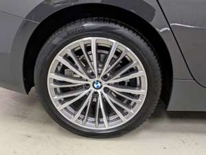 BMW 320 d xDrive Luxury Line ACC HUD DA+ HK Bild 2