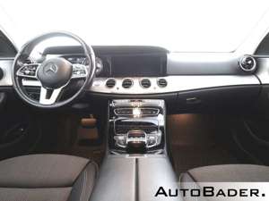 Mercedes-Benz E 220 E 220 d T Avantgarde Comand LED Park-Spur-Paket Bild 3