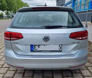 Volkswagen Passat Variant Passat 1.6/GARANTIE/EURO6/NAVI/PDC/TÜV/1HAND Bild 5