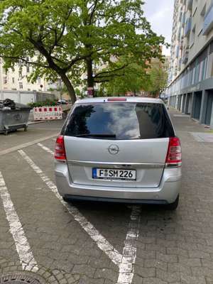Opel Zafira Edition Bild 2