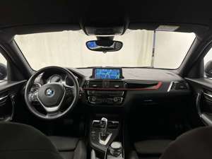 BMW 120 d xDrive 5-Türer Sport Line+LED+RFK+Sitzhzg. Bild 4