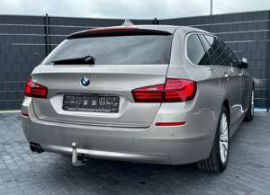 BMW 520 d xDrive Touring*LUXURY*TEMP*PANO*CAM*AHK*HK Bild 5