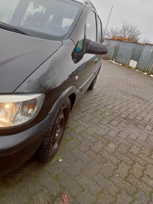 Opel Zafira 7 Sitzer Standheizung Klimaanlage Rückfahrkamera Anhänger ankupplung  Bild 3