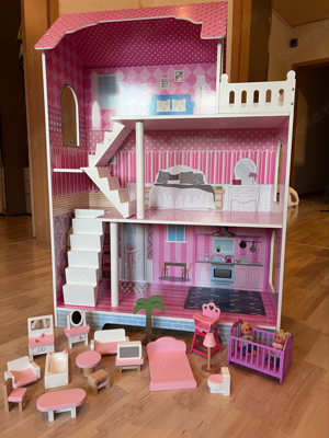 Puppenhaus mit möbel  Bild 1