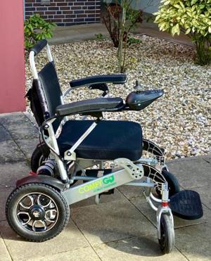 Leicht Elektrischer Rollstuhl Faltbar Schwerlast Power Rollstuhl Bild 3