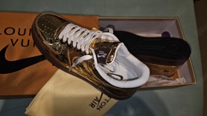 Lv Nike Air Force One Schuhe Gold Sneaker  Bild 3