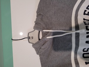 Hollister Unisex Pullover Größe XS Grau Weiß Langarm Logo Bild 6